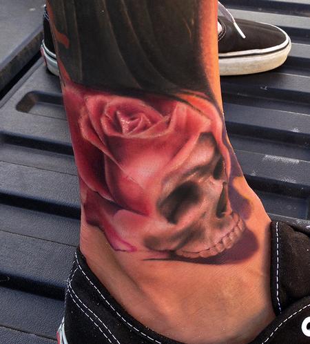 Ryan Mullins - color skull morphing in to a skull